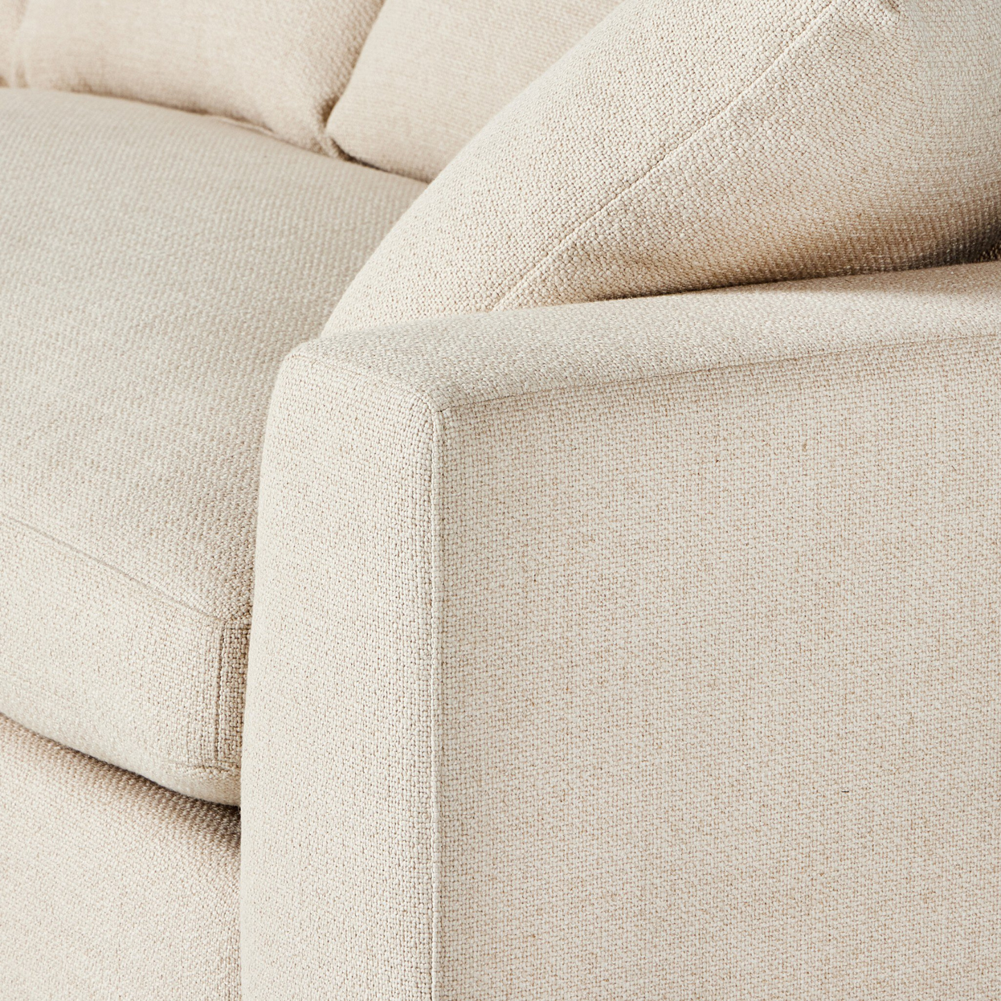 Renfrew 2-Piece Sectional