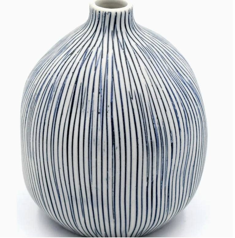 Gugu Vase