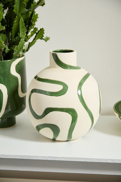 Curve Ceramic Vase