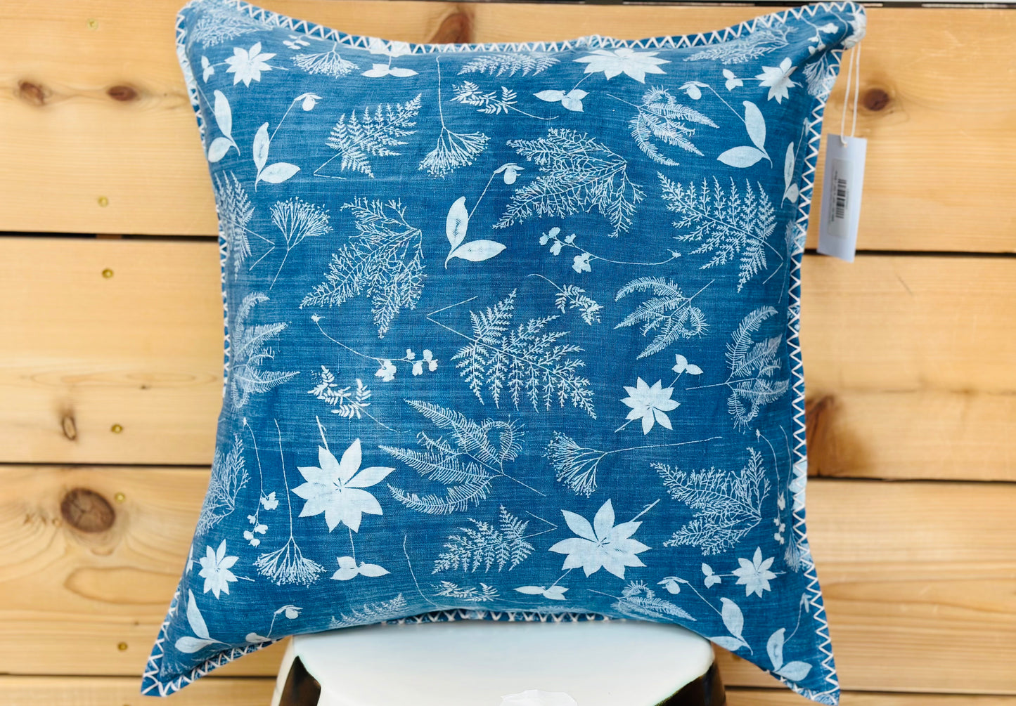 Indy Home Flower Pattern Blanket Stitch Pillow