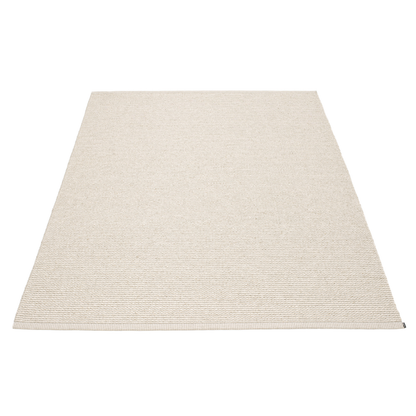 Pappelina Rugs