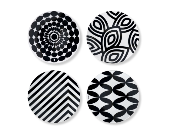 Black & White Dinner Plates (Set of 4)